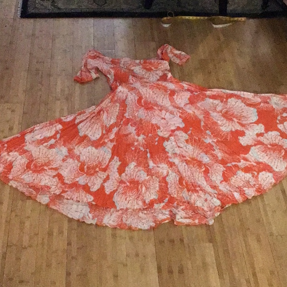Free people first kiss gorgeous hibiscus print maxi dress goddess gown